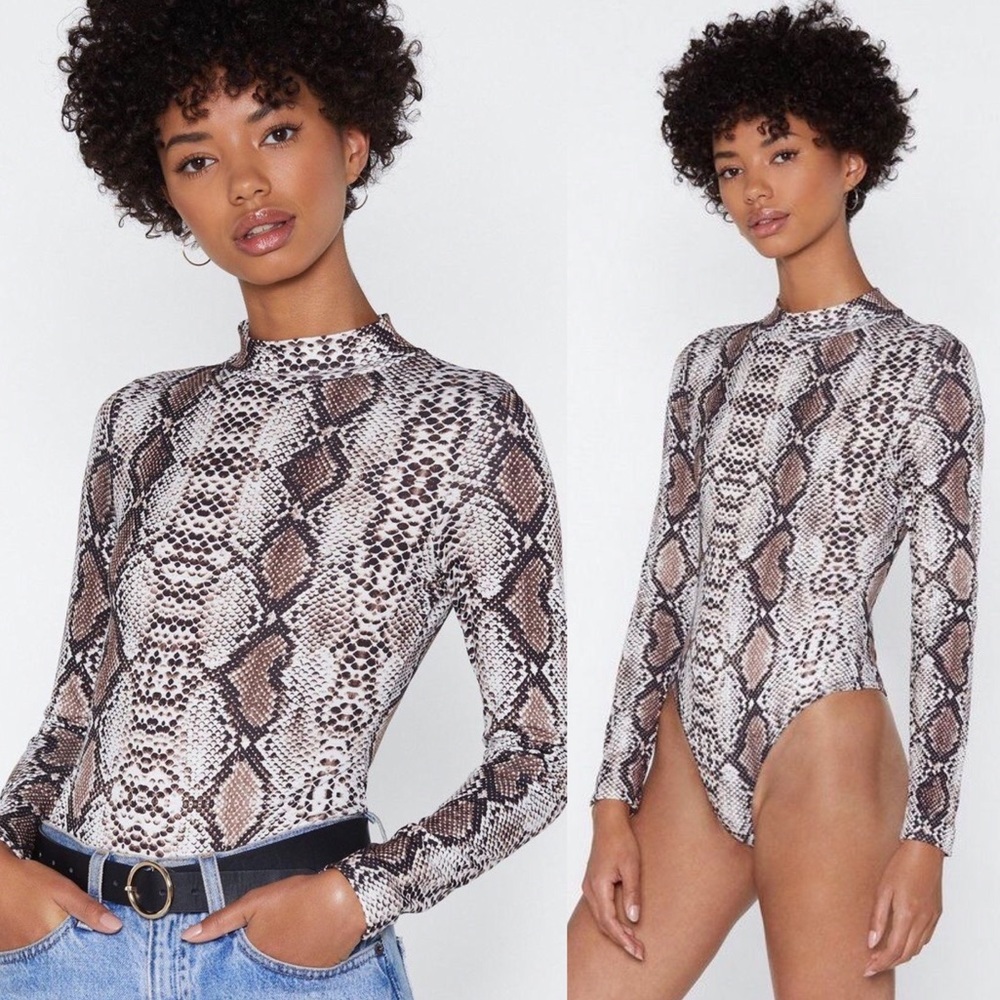 Nasty Gal Python Snake Your Own Luck Bodysuit Women’s Size 6 - Picture 4 of 6